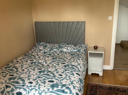 Room in a Shared House, Dover Close, NW2