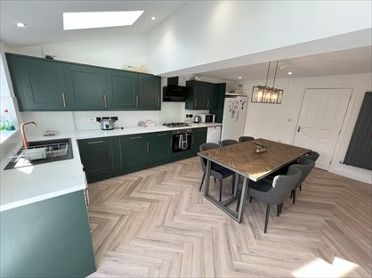 Room in a Shared House, Flying Dutchman Way, NN11