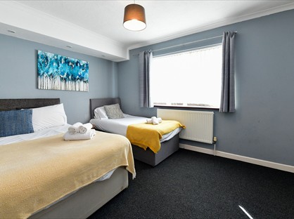 3 Bed Detached House, Ormsby Terrace, SA1