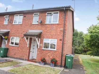 2 Bed Semi-Detached House, Blount Road, LE4