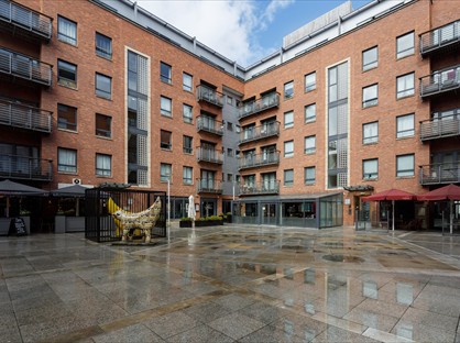 2 Bed Flat, Madison Square, L1
