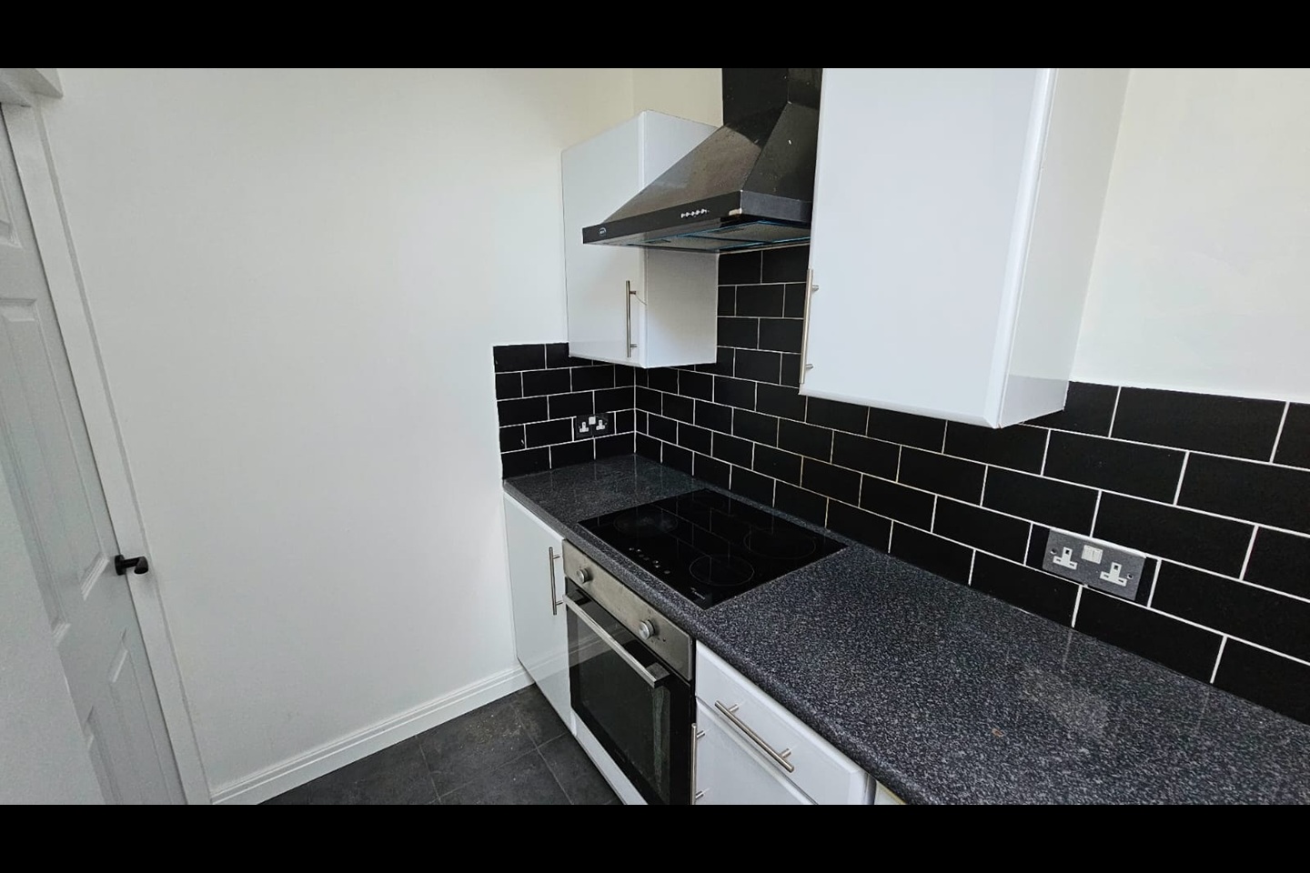 Additional image 8 of Studio Flat, Birch Polygon, M14, N1 7GU