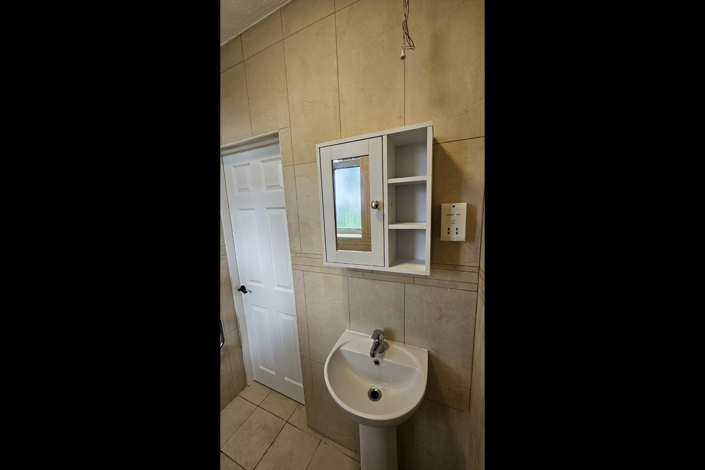 Additional image 10 of Studio Flat, Birch Polygon, M14, N1 7GU