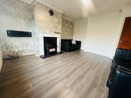 3 Bed Semi-Detached House, Scott Hall Road, LS7