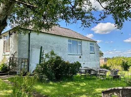 3 Bed Semi-Detached House, Cockdurno Farm, EH14
