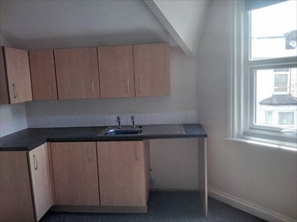 1 Bed Flat, Princess Street, YO15