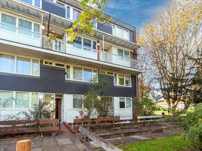 Room in a Shared Flat, Fortrose Gardens, SW2