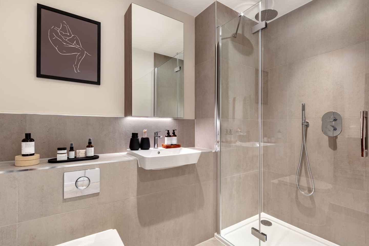 Additional image 5 of Room in a Shared Flat, Myriad House, WC1X, N1 7GU