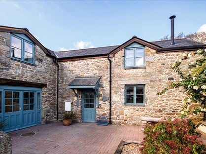 4 Bed Semi-Detached House, Penwarne Road, TR11