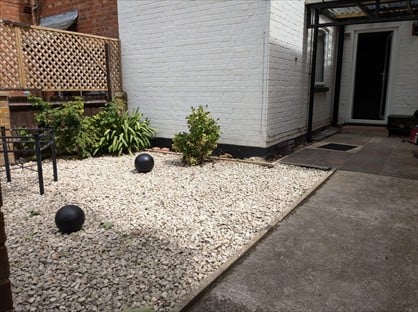 1 Bed Flat, The Warren, GU11