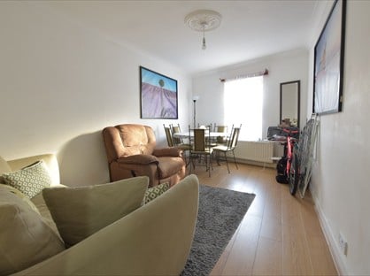 2 Bed Flat, West Green Road, N15