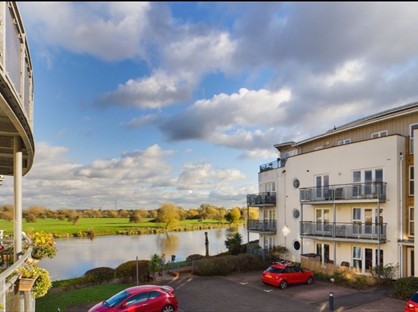 2 Bed Flat, Hydro House, KT16