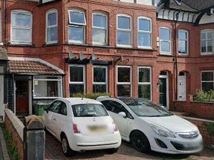 2 Bed Flat, North Road, CH48