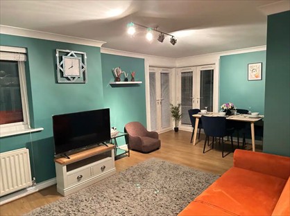 2 Bed Flat, Hanbury House, MK6