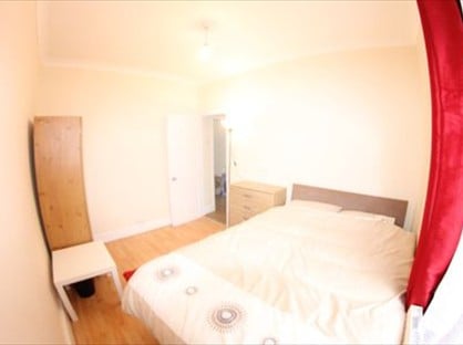 Room in a Shared House, Cromwell Road, E7