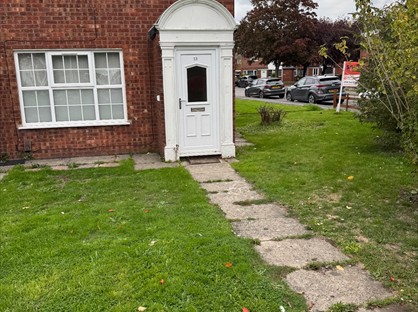 3 Bed End Terrace, Wolsey Way, LE7