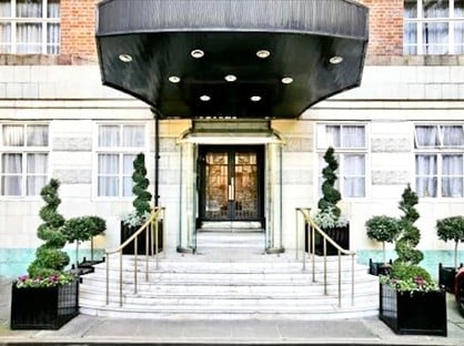 2 Bed Flat, London, W1J