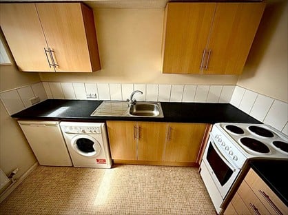 1 Bed Flat, Daniel Gooch House, SN2