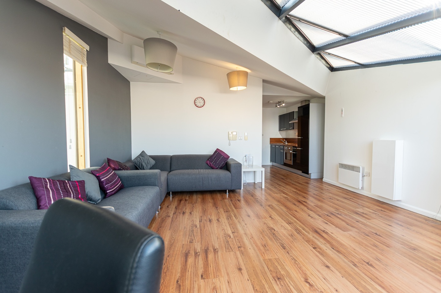 Additional image 2 of 2 Bed Flat, Mann Island, L3, N1 7GU