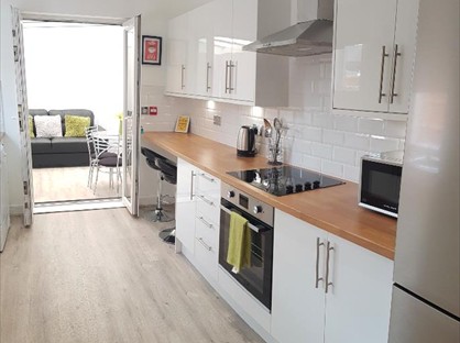 Room in a Shared House, Portland Road, NG15