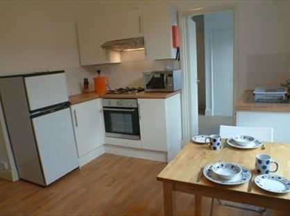 1 Bed Flat, Kingsley Road, PL4