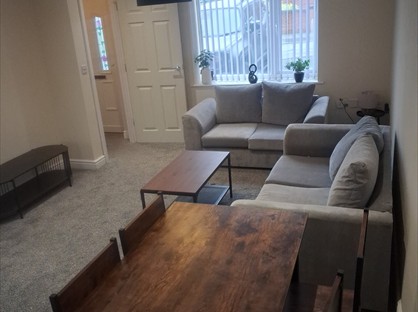 Room in a Shared House, Birbeck Road, L33