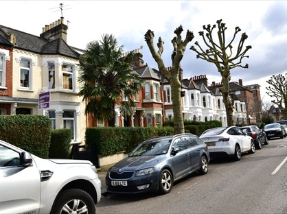 3 Bed Flat, Geraldine Road, SW18