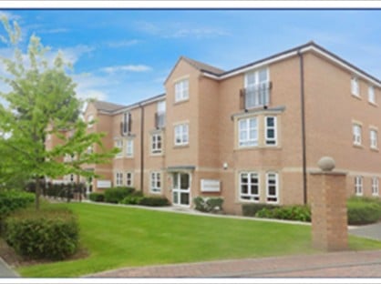 2 Bed Flat, Royal Troon Mews, WF1