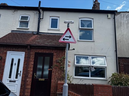 2 Bed Semi-Detached House, Letchworth Road, LU3
