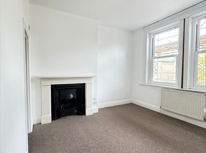 3 Bed Flat, Ribblesdale Road, N8