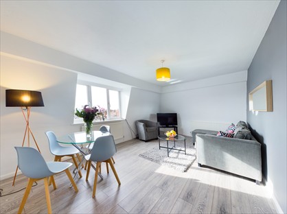 2 Bed Flat, Manor Suite, OX3