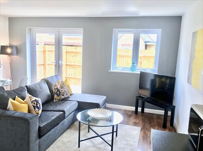 1 Bed Flat, The Bannister Suite, OX4