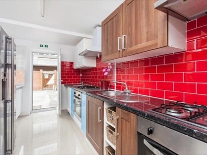 Room in a Shared House, London, SE2