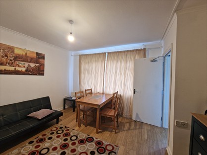 Room in a Shared House, Wingate Road, M38