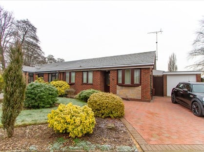 2 Bed Bungalow, Carsal Close, CV7