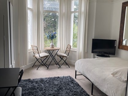 Studio Flat, Breakspears Road, SE4