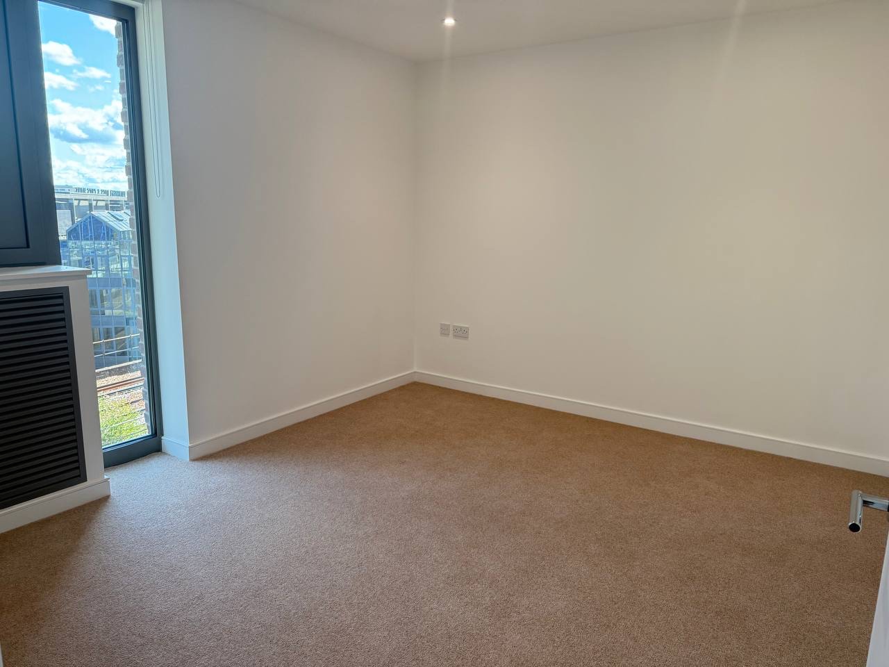 Additional image 4 of 1 Bed Flat, Malvern House, SW11, N1 7GU