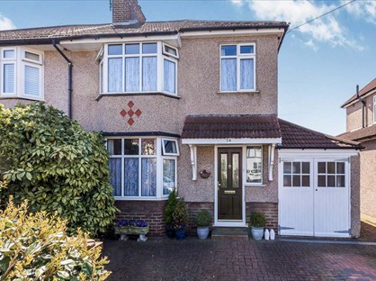 4 Bed Semi-Detached House, Langdale Crescent, DA7