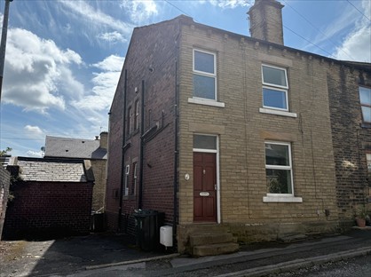 1 Bed End Terrace, Wellington Street, WF15