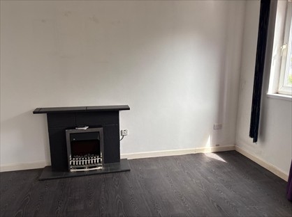 2 Bed Flat, Down Street, SA6