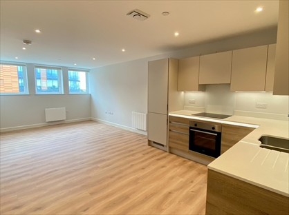 2 Bed Flat, Christchurch Road, BH1