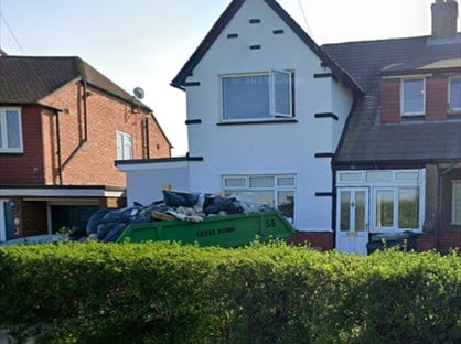 Studio Flat, Canons Lane, KT20