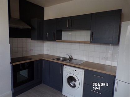 4 Bed Terraced House, Manchester Road, HD1