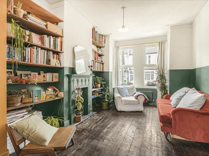 2 Bed Flat, Francis Road, E10