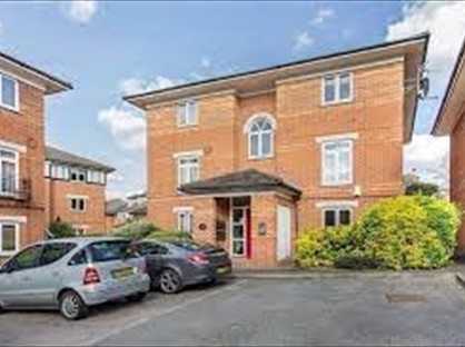 2 Bed Flat, Miller Court, NW4