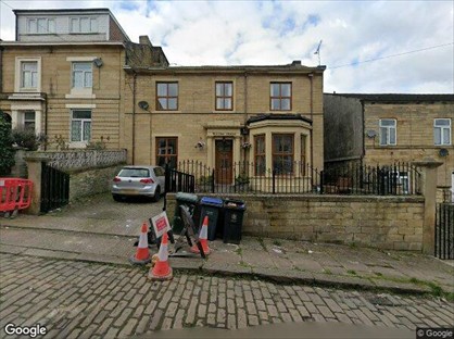 2 Bed Flat, Bradford, BD1