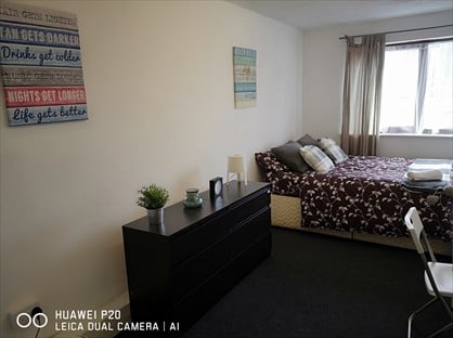Room in a Shared House, Stroud Avenue, WV12