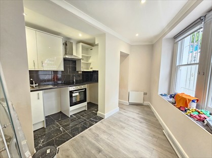 2 Bed Flat, Grittleton Road, W9