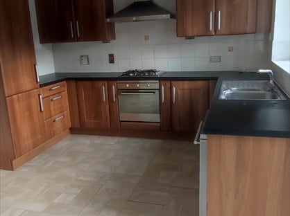 3 Bed Semi-Detached House, The Sycamores, LS15