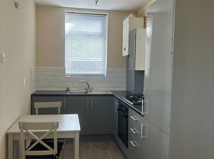 1 Bed Flat, Victoria Crescent, M30